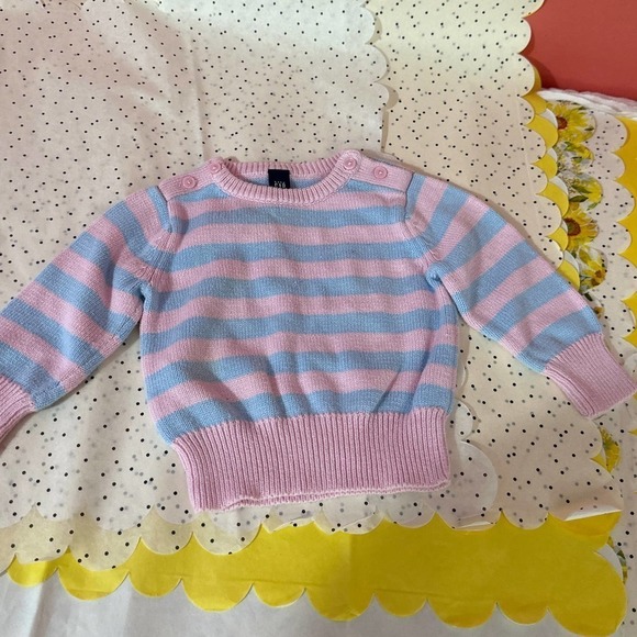 Baby gap - Picture 1 of 3